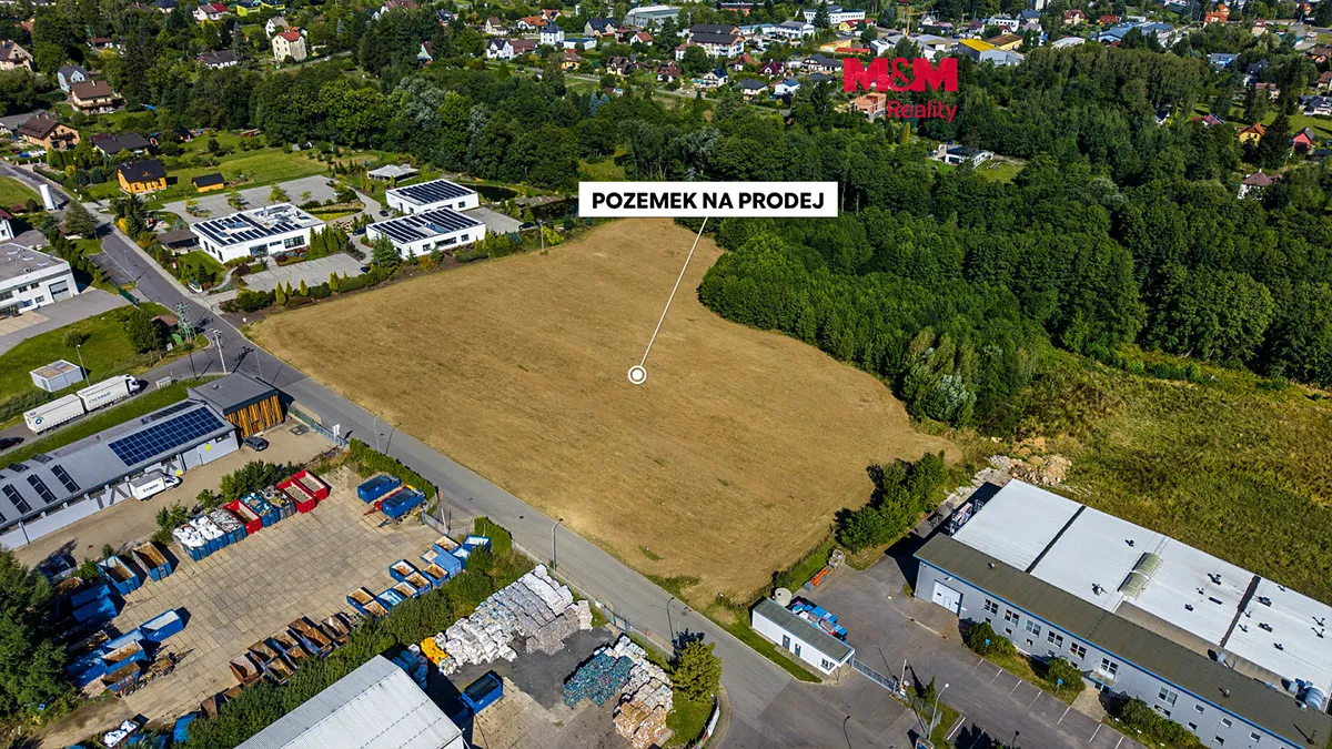 Prodej komerčního pozemku 23808 m²